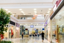 mall shops
